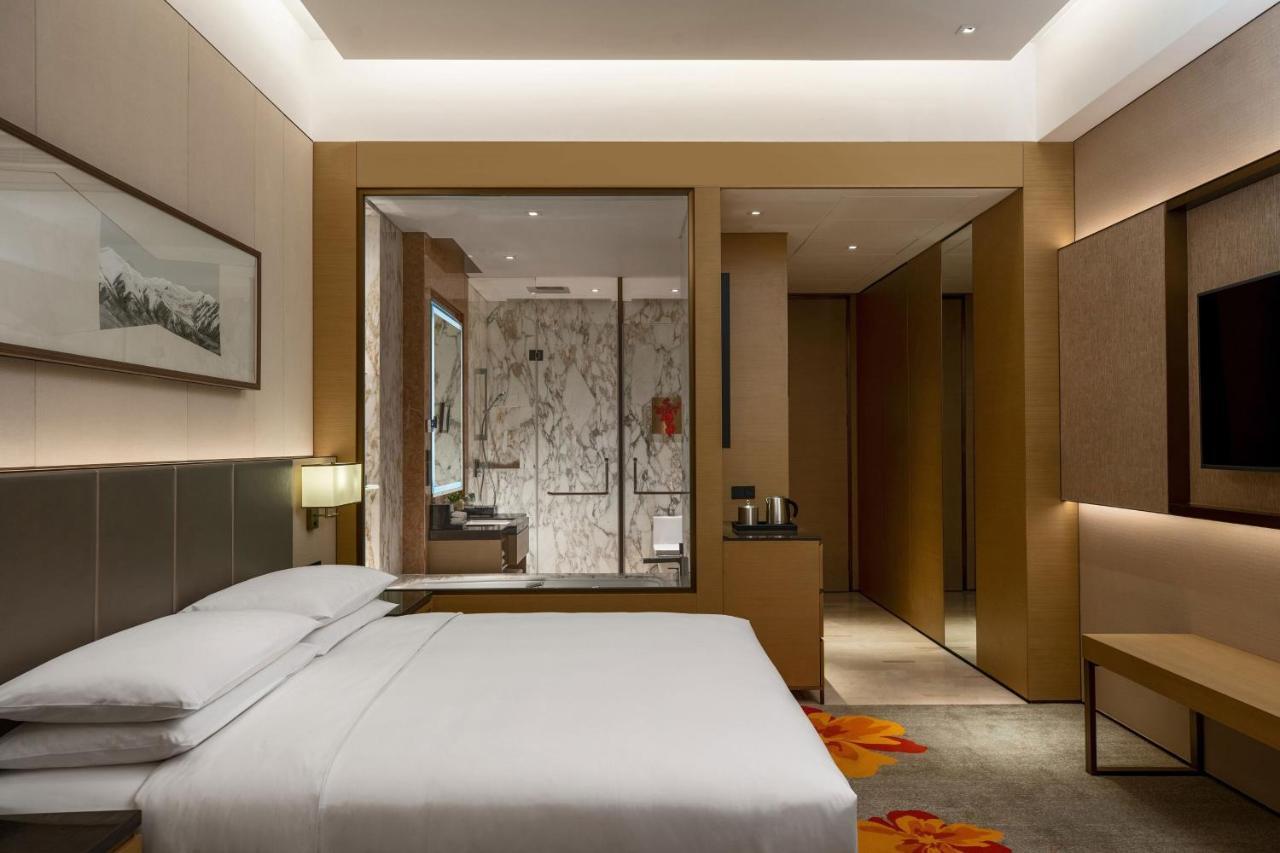 Sheraton Beijing Lize Hotel Exteriör bild