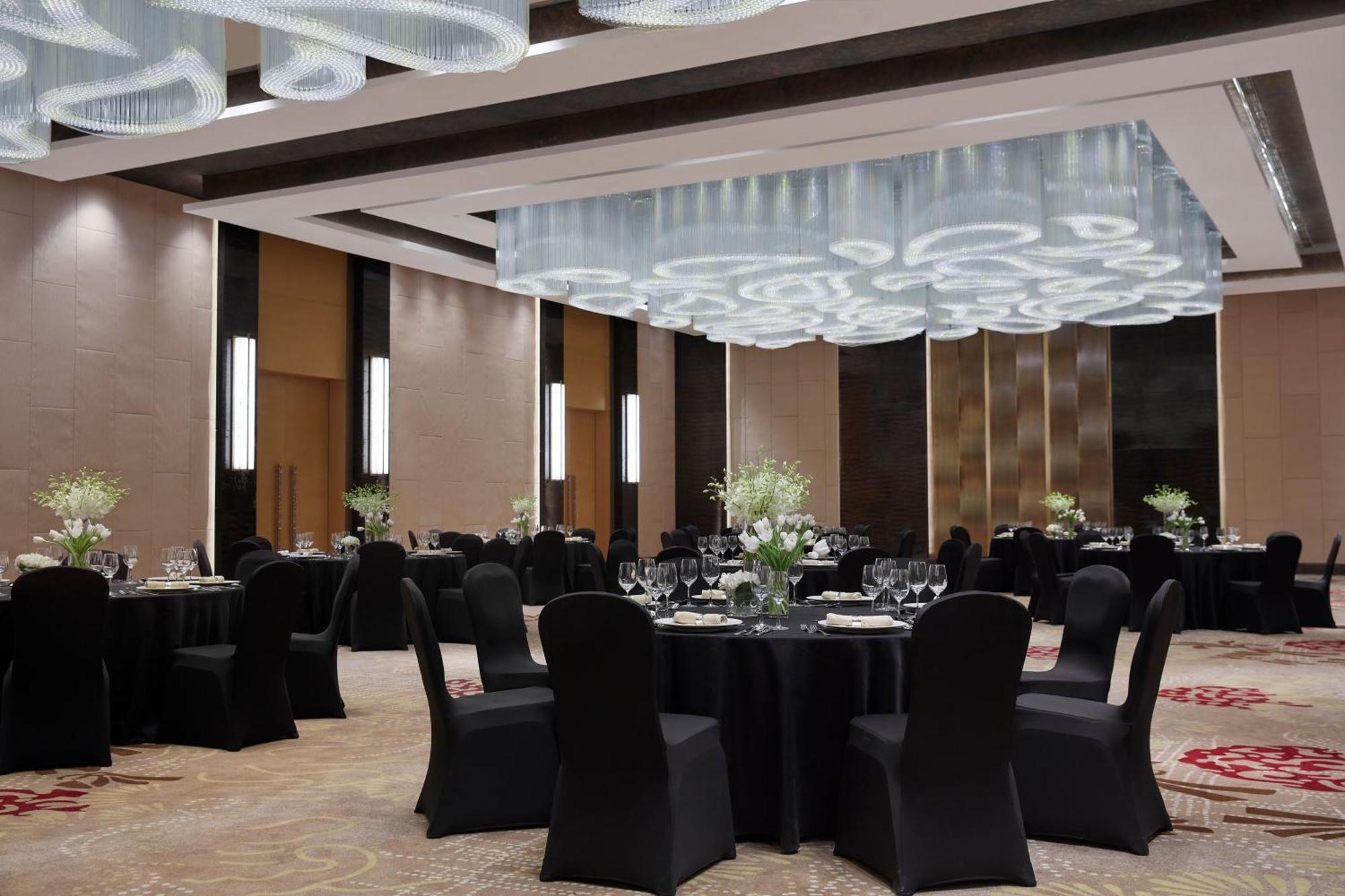 Sheraton Beijing Lize Hotel Exteriör bild